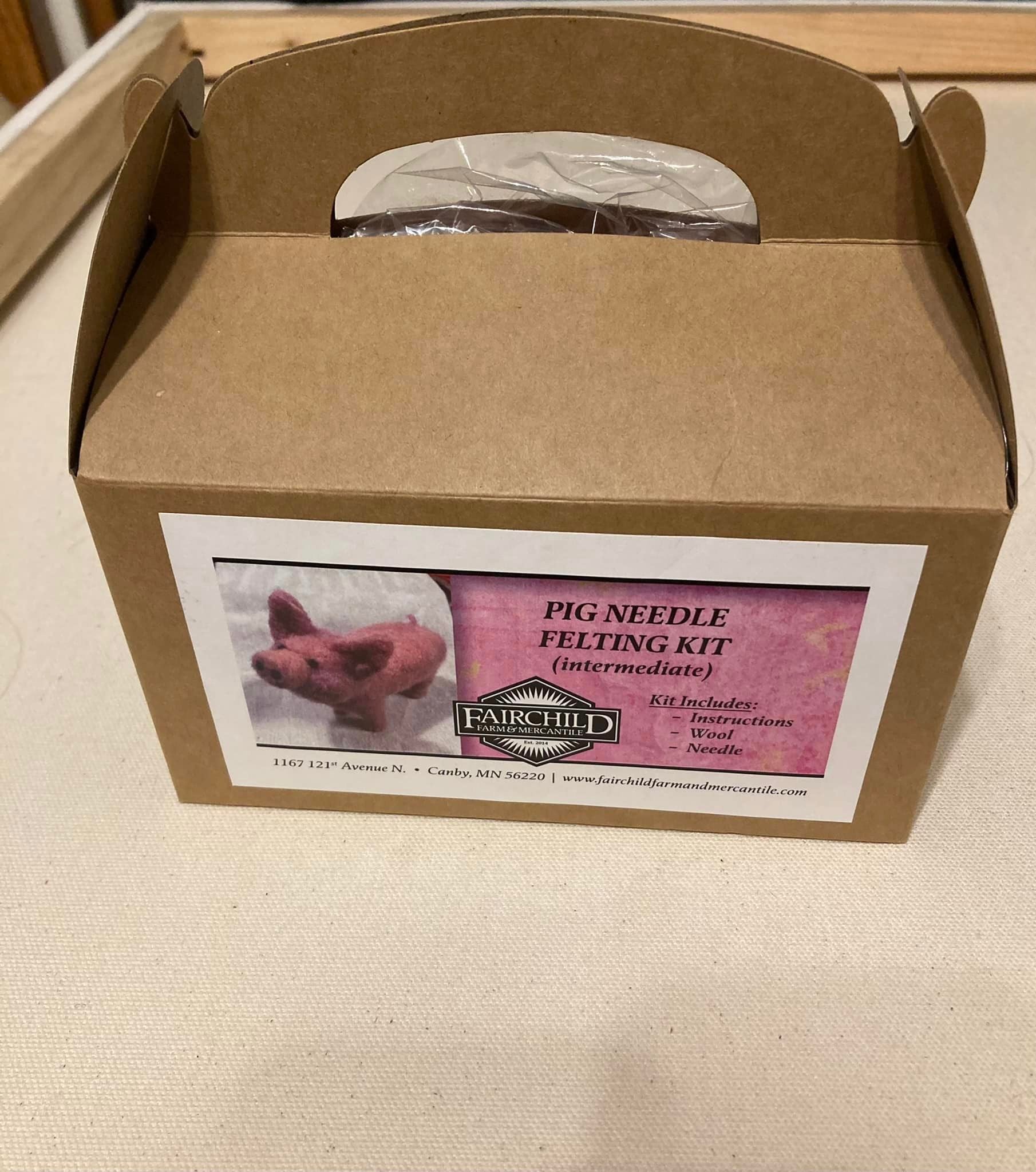 Pig Needle Felting Kit - Fairchild Farm and Mercantile